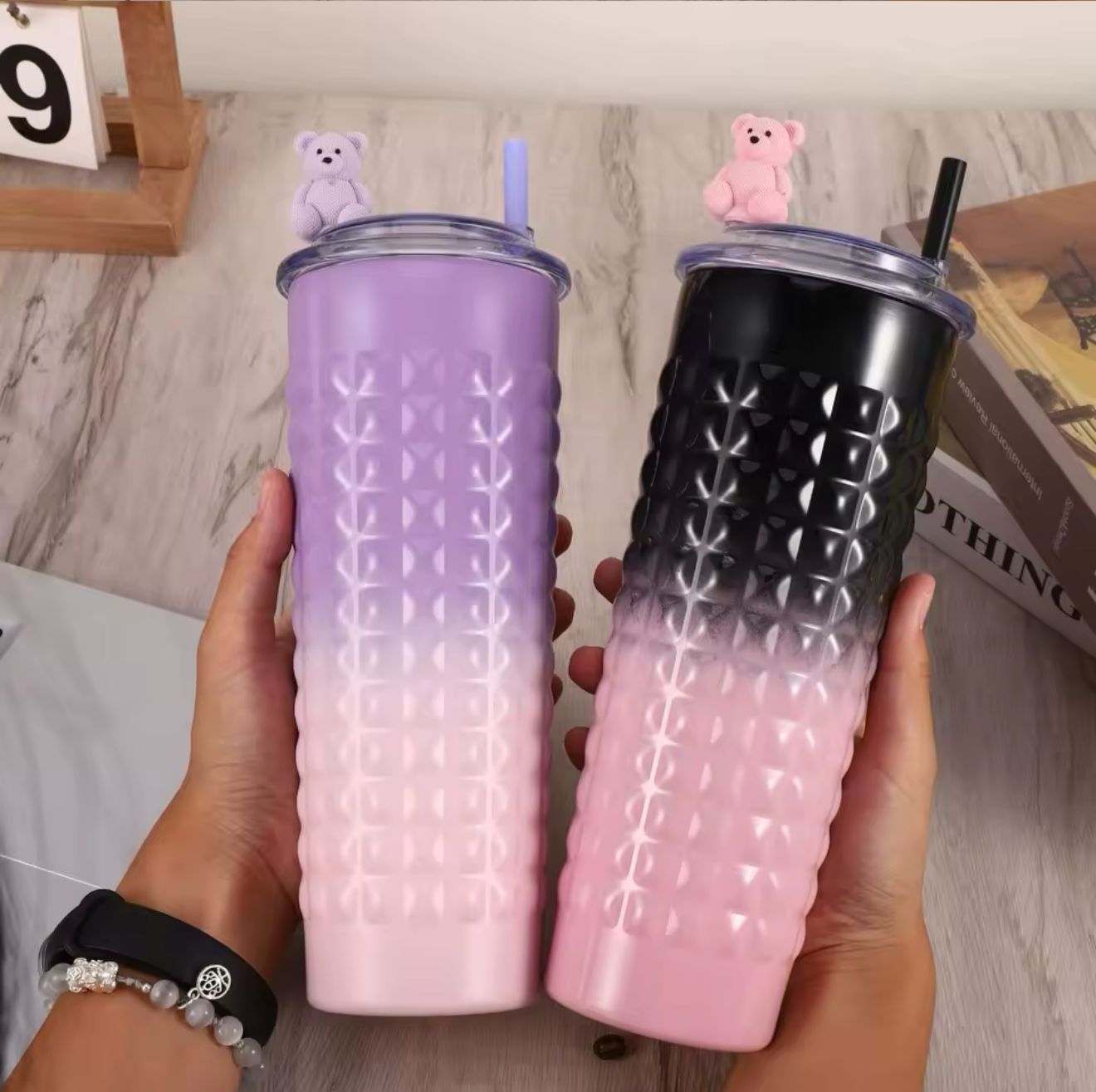 Termo Teddy: Estilo y Temperatura Todo el Día